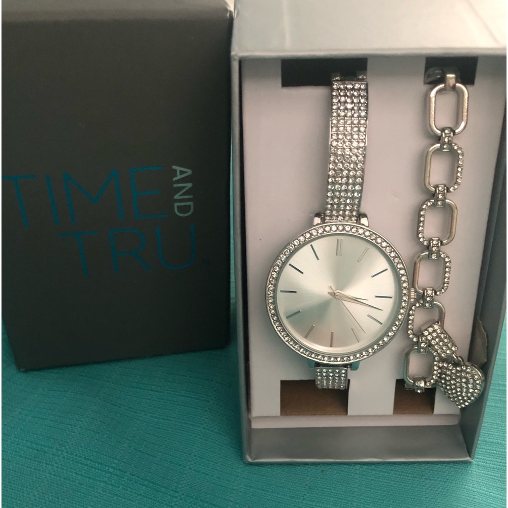 Time and Tru watch Bracelet set